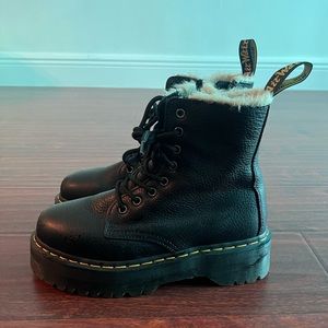 Dr. Martens faux fur lined platform boots - like new!